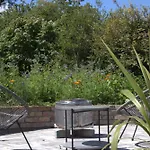 The Garden Retreat * קיל איירן
