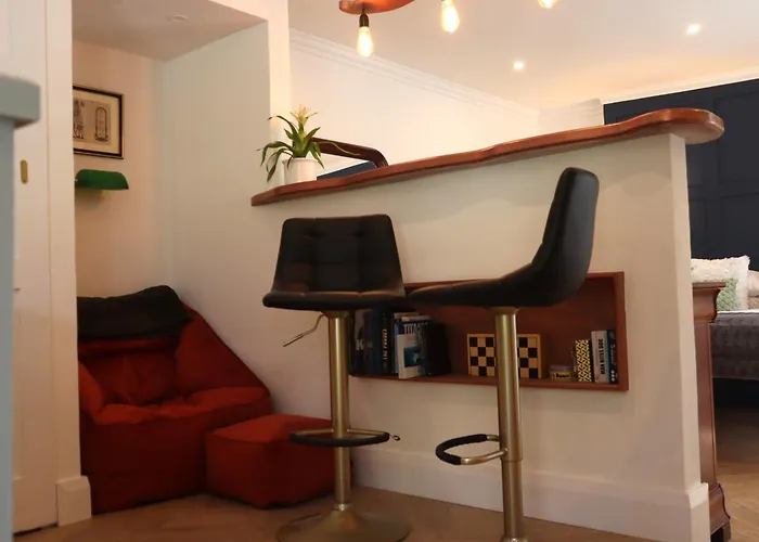 Feriehus The Garden Retreat *